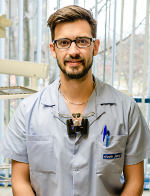 Dr. Barnabás Tóth Dr. Barnabás Tóth